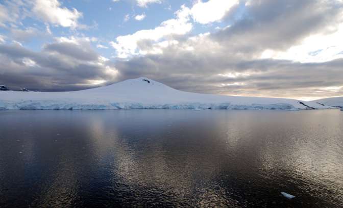 Ijsbergen bij Antarctica