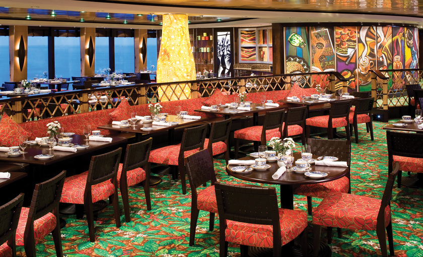 Restaurant blue lagoon op de Norwegian Gem van NCL