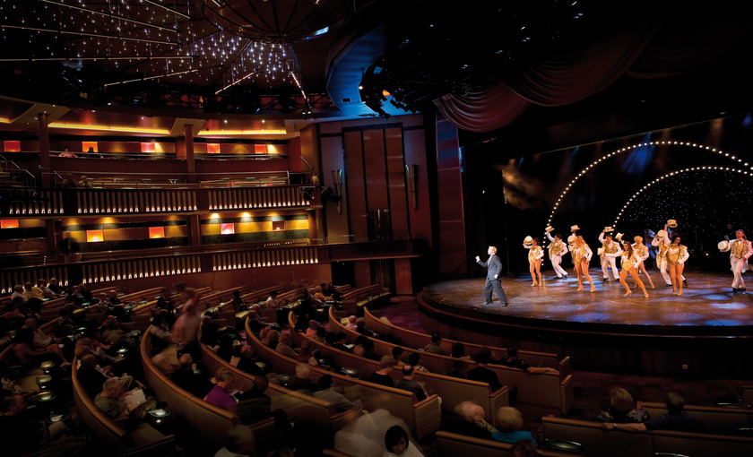 Theater en entertainment aan boord van schip Celebrity Constellation