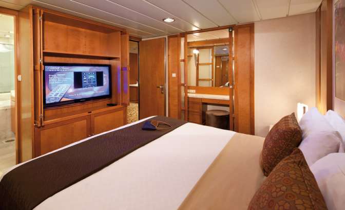Celebrity Constellation suite